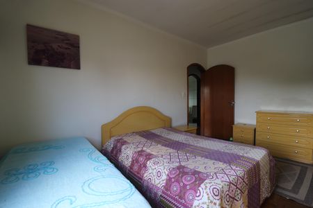 Casa à venda com 200m², 4 quartos e 3 vagasQuarto 1