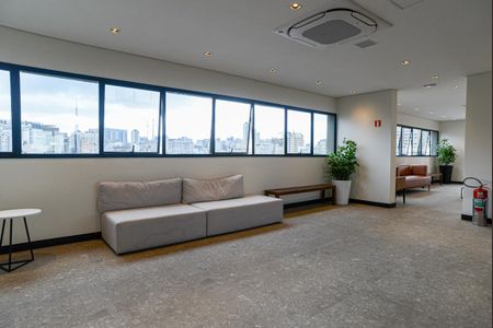 Studio à venda com 22m², 1 quarto e sem vagaÁrea comum - Salão de festas