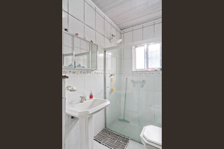 Casa à venda com 336m², 4 quartos e 3 vagasCasa 2 - banheiro da suíte