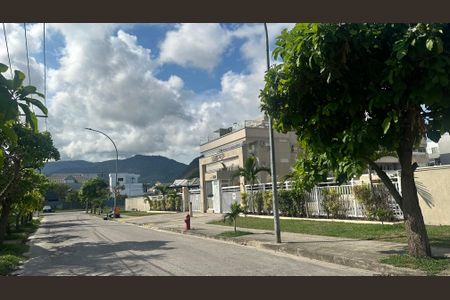 Apartamento à venda com 144m², 3 quartos e 2 vagas Apartamento à venda com 144m², 3 quartos e 2 vagasFachada