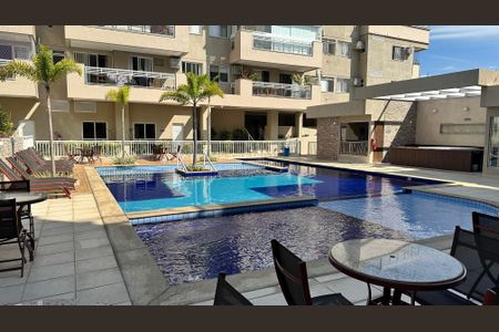 Apartamento à venda com 144m², 3 quartos e 2 vagas Apartamento à venda com 144m², 3 quartos e 2 vagasÁrea comum - Piscina