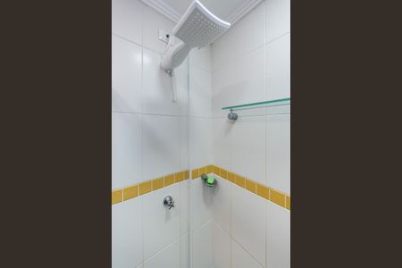 Apartamento para alugar com 63m², 2 quartos e 1 vagaChuveiro