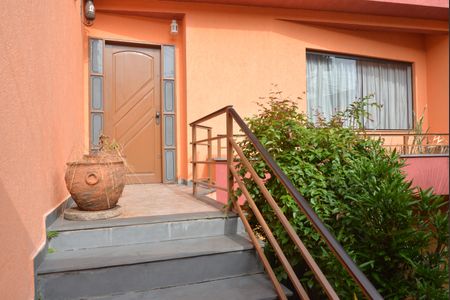 Casa à venda com 236m², 3 quartos e 6 vagasFachada