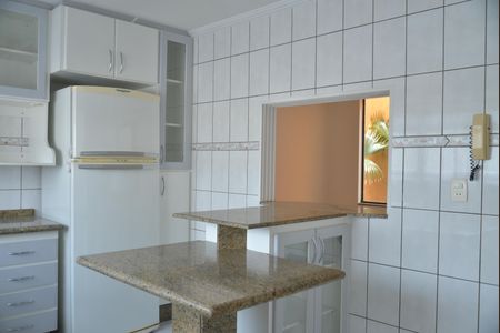 Casa à venda com 236m², 3 quartos e 6 vagasCozinha