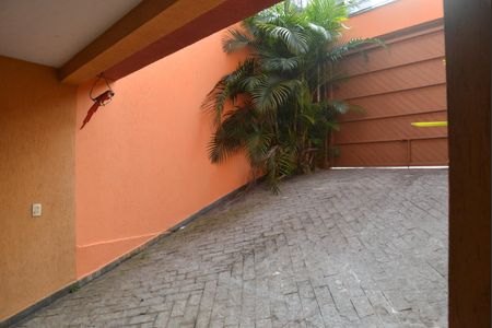 Casa à venda com 236m², 3 quartos e 6 vagasGaragem