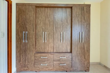 Apartamento para alugar com 52m², 1 quarto e sem vagaSuíte - Armários