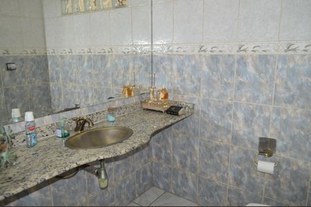 Casa à venda com 258m², 6 quartos e 5 vagasLavabo