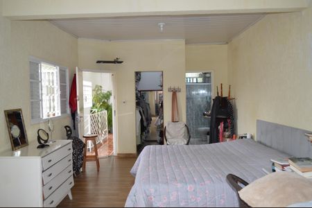 Casa à venda com 258m², 6 quartos e 5 vagasSuíte 3