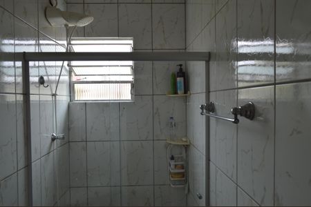 Casa à venda com 258m², 6 quartos e 5 vagasBanheiro da Suíte 4