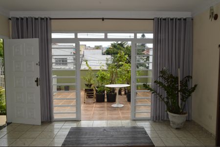 Casa à venda com 258m², 6 quartos e 5 vagasSala