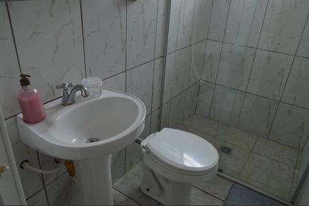 Casa à venda com 258m², 6 quartos e 5 vagasBanheiro da Suíte 4