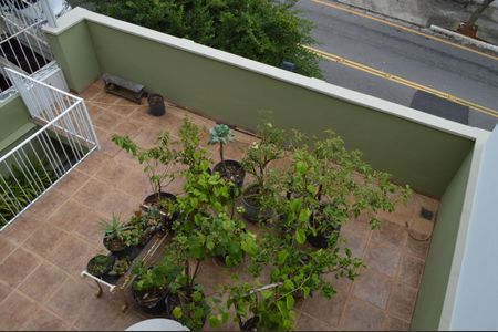 Casa à venda com 258m², 6 quartos e 5 vagasVaranda