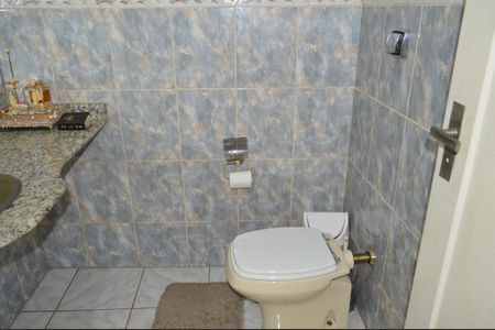 Casa à venda com 258m², 6 quartos e 5 vagasLavabo