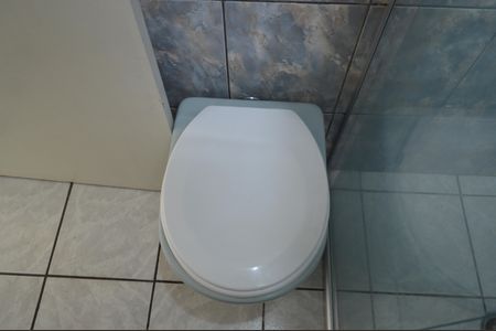 Casa à venda com 258m², 6 quartos e 5 vagasBanheiro da Suíte 2