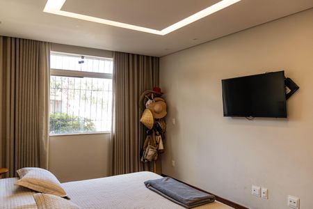 Casa à venda com 420m², 4 quartos e 3 vagasQuarto 1