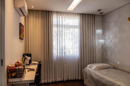 Casa à venda com 420m², 4 quartos e 3 vagasQuarto 3