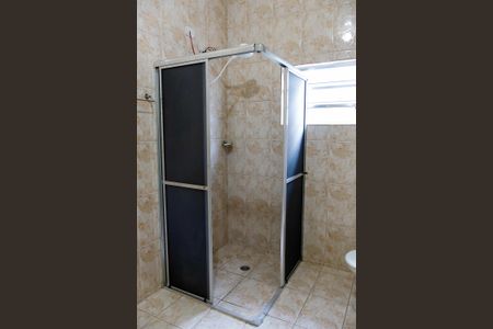 Casa à venda com 286m², 4 quartos e 2 vagas Casa à venda com 286m², 4 quartos e 2 vagasBanheiro