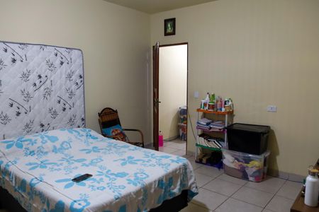 Casa à venda com 286m², 4 quartos e 2 vagas Casa à venda com 286m², 4 quartos e 2 vagasQuarto 3