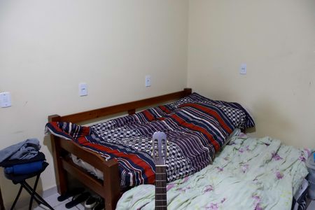 Casa à venda com 286m², 4 quartos e 2 vagas Casa à venda com 286m², 4 quartos e 2 vagasQuarto 4