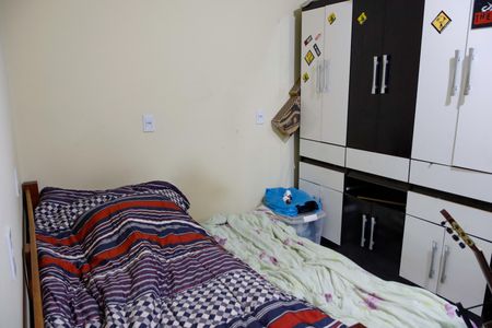 Casa à venda com 286m², 4 quartos e 2 vagas Casa à venda com 286m², 4 quartos e 2 vagasQuarto 4