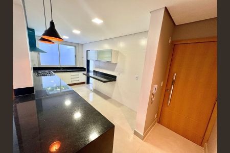 Apartamento à venda com 164m², 3 quartos e 3 vagasCozinha