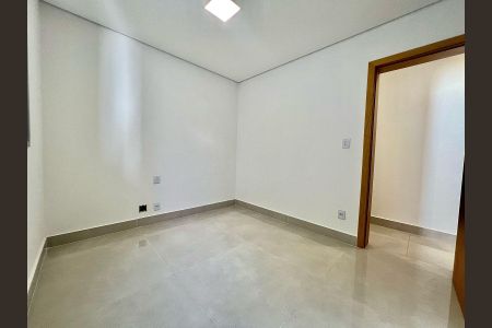 Apartamento à venda com 164m², 3 quartos e 3 vagasQuarto 1