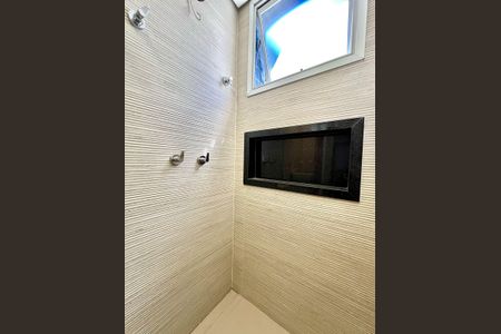 Apartamento à venda com 164m², 3 quartos e 3 vagasBanheiro Social