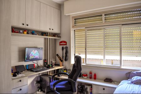 Apartamento à venda com 93m², 3 quartos e 1 vagaQuarto 2