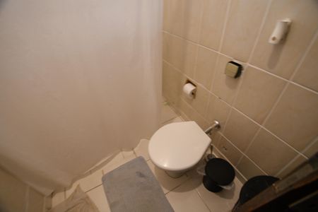 Casa à venda com 120m², 4 quartos e 2 vagasEdícula - Banheiro