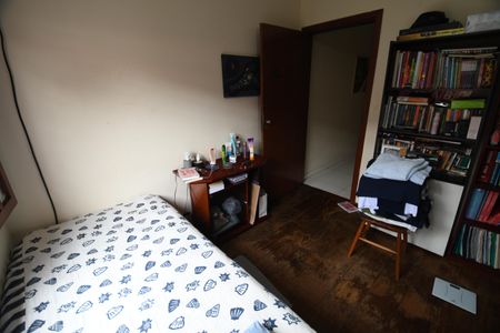 Casa à venda com 120m², 4 quartos e 2 vagasQuarto 1