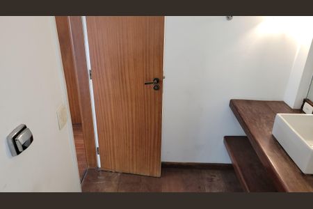 Apartamento à venda com 110m², 3 quartos e 1 vagaBanheiro da Suíte 1