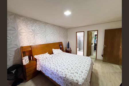 Casa à venda com 80m², 3 quartos e 5 vagasQuarto