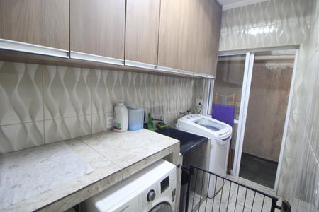 Casa à venda com 157m², 3 quartos e 2 vagasÁrea de Serviço