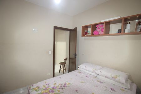 Casa à venda com 157m², 3 quartos e 2 vagasQuarto 1