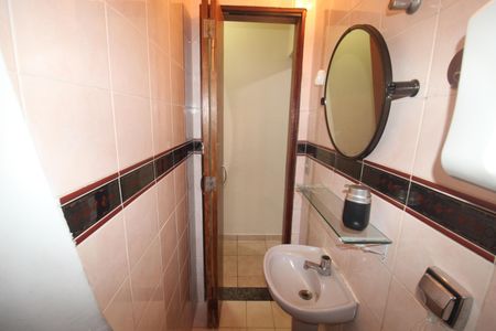 Casa à venda com 157m², 3 quartos e 2 vagasLavabo