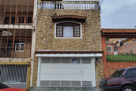 Casa à venda com 157m², 3 quartos e 2 vagasFachada