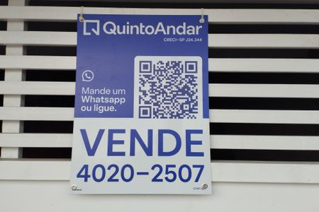 Casa à venda com 157m², 3 quartos e 2 vagasFachada