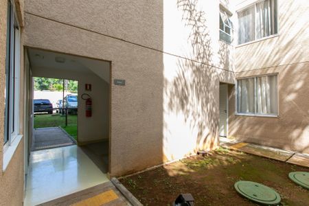 Apartamento à venda com 38m², 2 quartos e 1 vaga Apartamento à venda com 38m², 2 quartos e 1 vagaÁrea Externa - Entrada