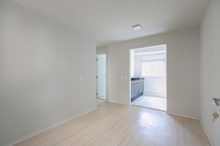 Apartamento à venda com 38m², 2 quartos e 1 vaga Apartamento à venda com 38m², 2 quartos e 1 vagaSala