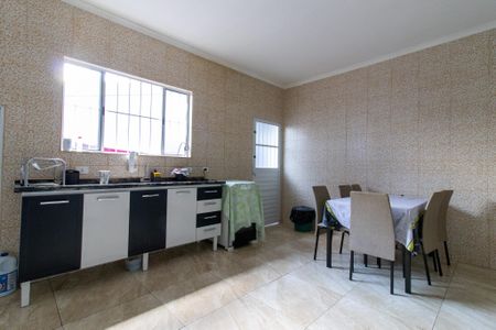 Casa à venda com 250m², 3 quartos e 2 vagasCozinha