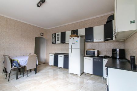 Casa à venda com 250m², 3 quartos e 2 vagasCozinha