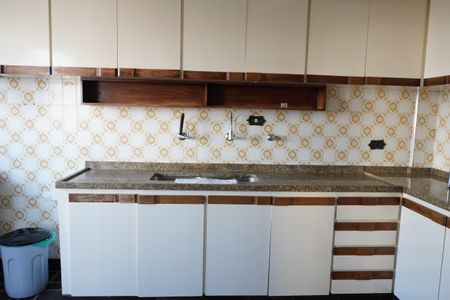 Apartamento à venda com 224m², 4 quartos e 1 vagaCozinha