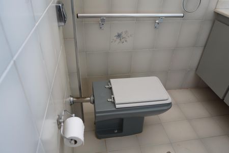 Apartamento à venda com 224m², 4 quartos e 1 vagaBanheiro da Suíte