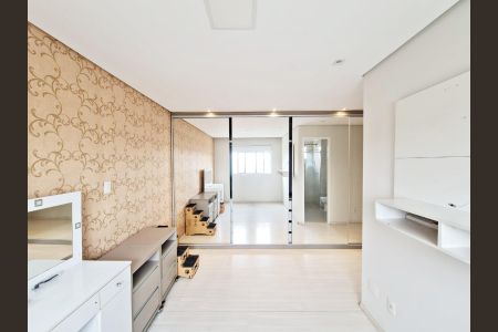 Apartamento à venda com 72m², 2 quartos e 1 vaga Apartamento à venda com 72m², 2 quartos e 1 vagaSuíte