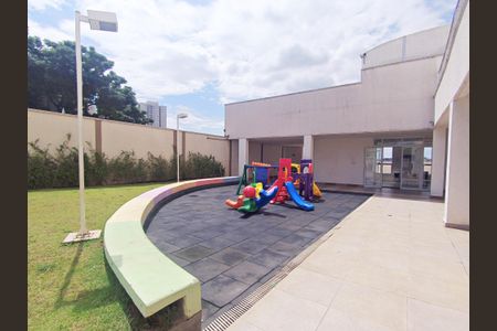 Apartamento à venda com 72m², 2 quartos e 1 vagaÁrea comum - Playground