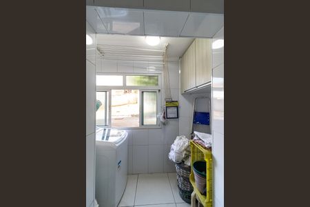 Apartamento à venda com 70m², 2 quartos e 1 vaga Apartamento à venda com 70m², 2 quartos e 1 vagaÁrea de Serviço