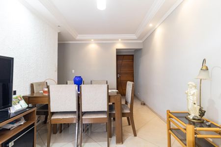 Apartamento à venda com 70m², 2 quartos e 1 vaga Apartamento à venda com 70m², 2 quartos e 1 vagaSala