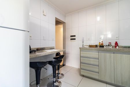 Apartamento à venda com 70m², 2 quartos e 1 vaga Apartamento à venda com 70m², 2 quartos e 1 vagaCozinha