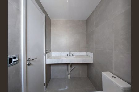 Apartamento à venda com 121m², 3 quartos e 2 vagas Apartamento à venda com 121m², 3 quartos e 2 vagasBanheiro Suíte