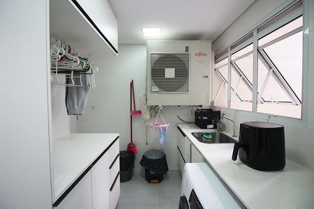 Apartamento à venda com 123m², 3 quartos e 2 vagasÁrea de Serviço